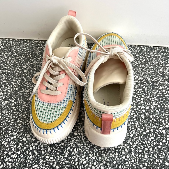Nicole Miller Multicolor Woven Lace-Up Sneakers Sz 9 - Picture 4 of 5